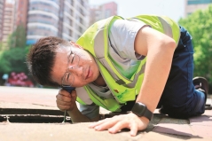 新时代劳模的挺膺担当
