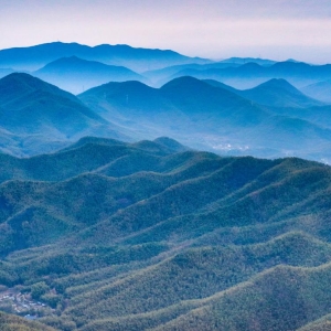 安徽芜湖：“水墨丹青画卷”展现自然之美