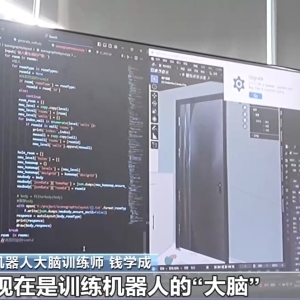 奋斗在春天里丨机器人上课都要学什么？机器人大脑训练师告诉你 ... ...