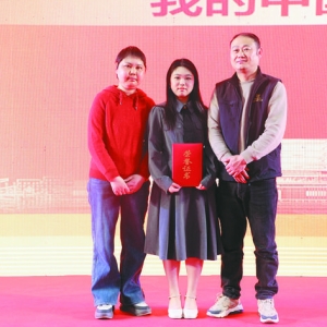 “00后”女孩的特殊“成人礼”