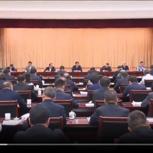 梁言顺主持召开省委专题会议