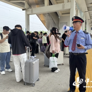六安火车站“五一”期间计划增开14趟列车